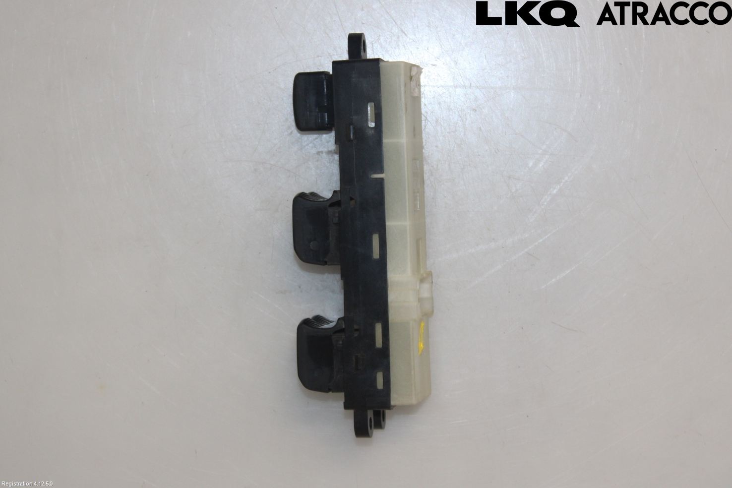 Nissan NAVARA 05-16 Strömställare Elhiss