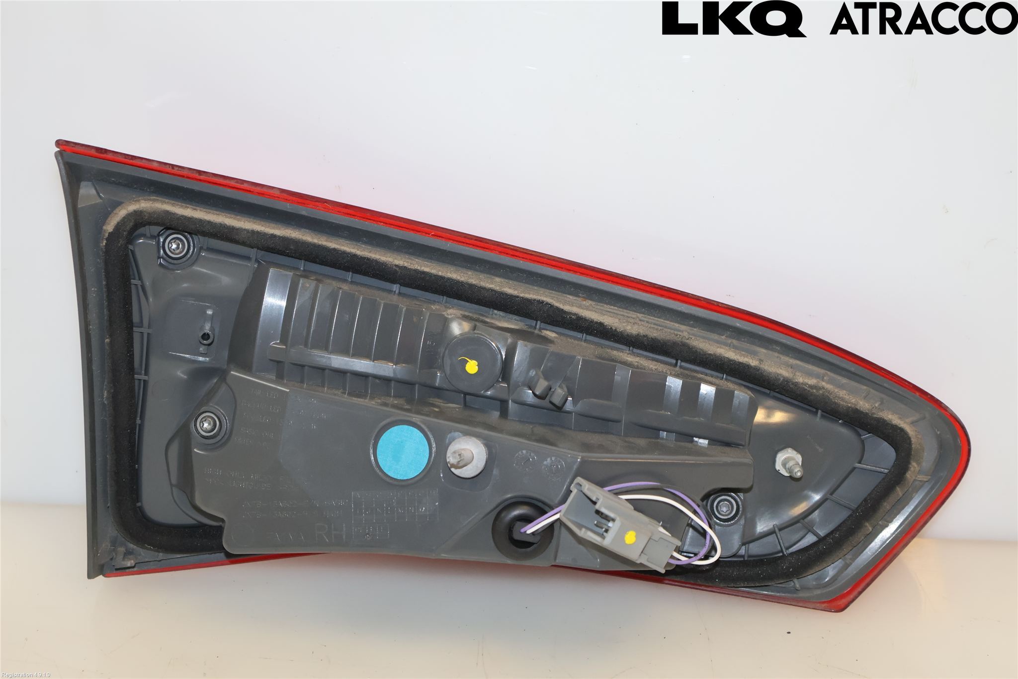 Ford FOCUS 19- Bakljus Lucka Hö