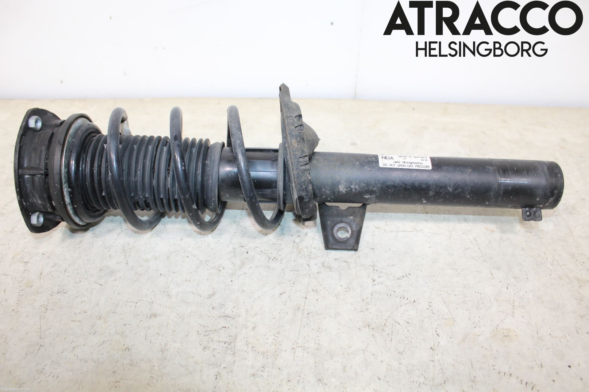 Volkswagen VW PASSAT 15-19 Fjäderben Fram Höger