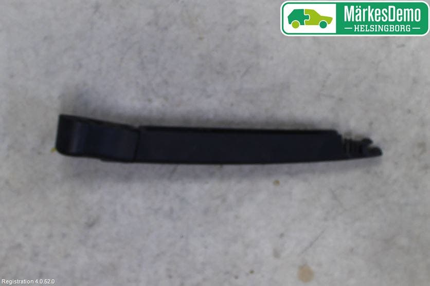 Hyundai i30 GD 13-17 Torkararm-Bakruta