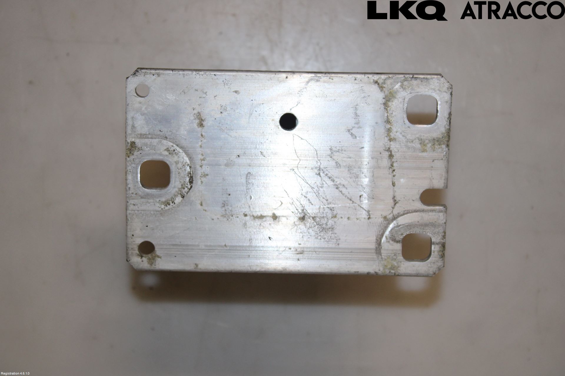 Audi Q5 09-16 Stötfångarbärjärn Fram