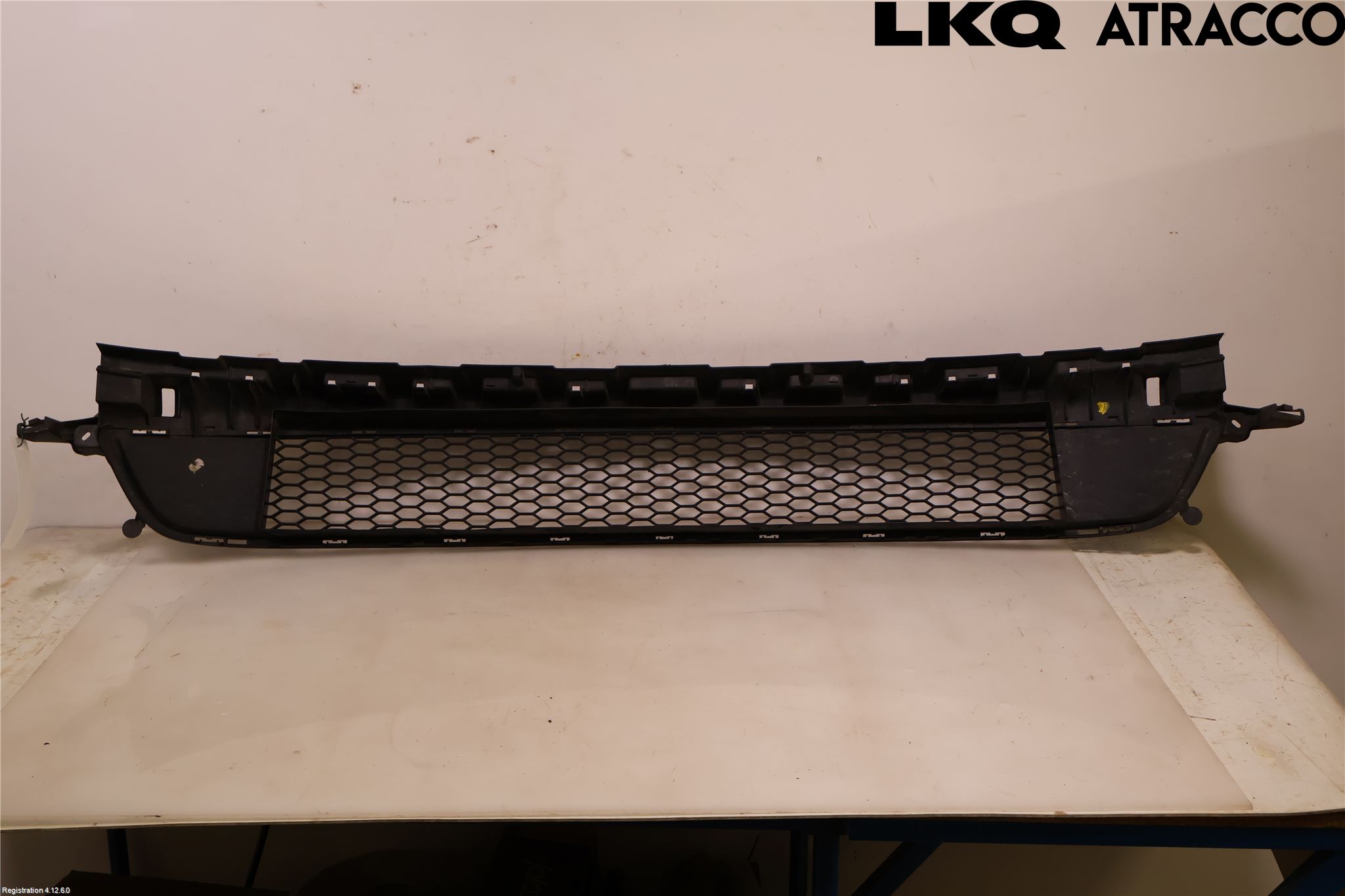 Renault TRAFIC/E-TECH 15- Grilldel Mitt