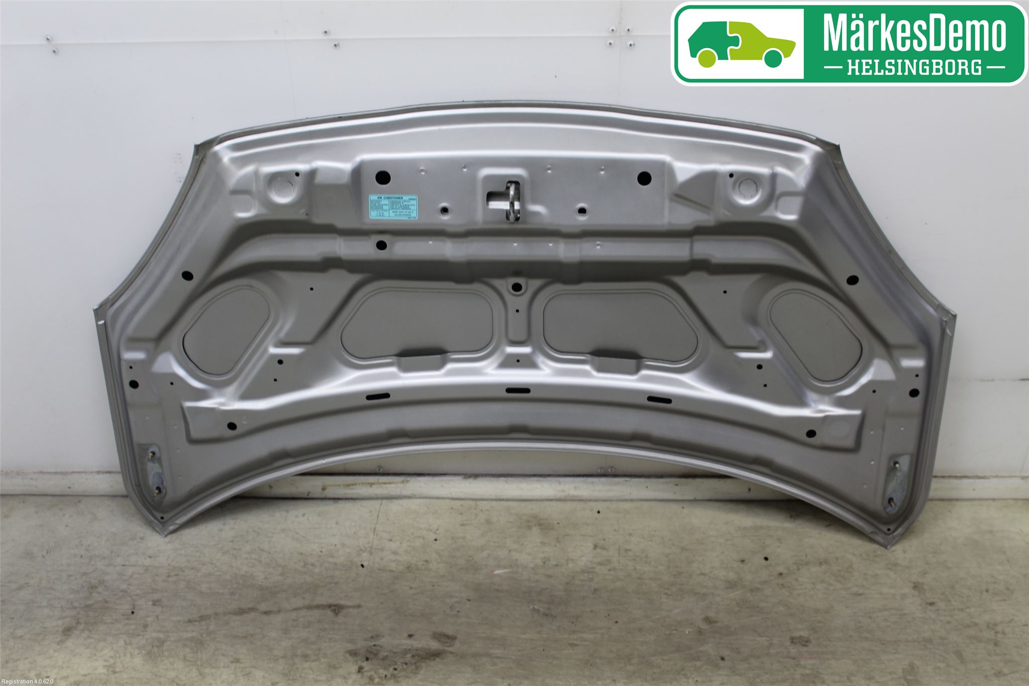 Nissan MICRA 11-16 Huv Fram