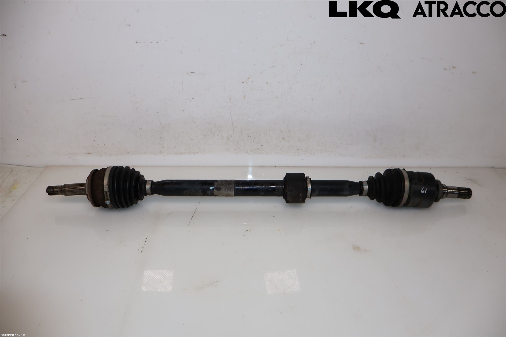 Toyota AURIS 13-19 Drivaxel Fram Höger