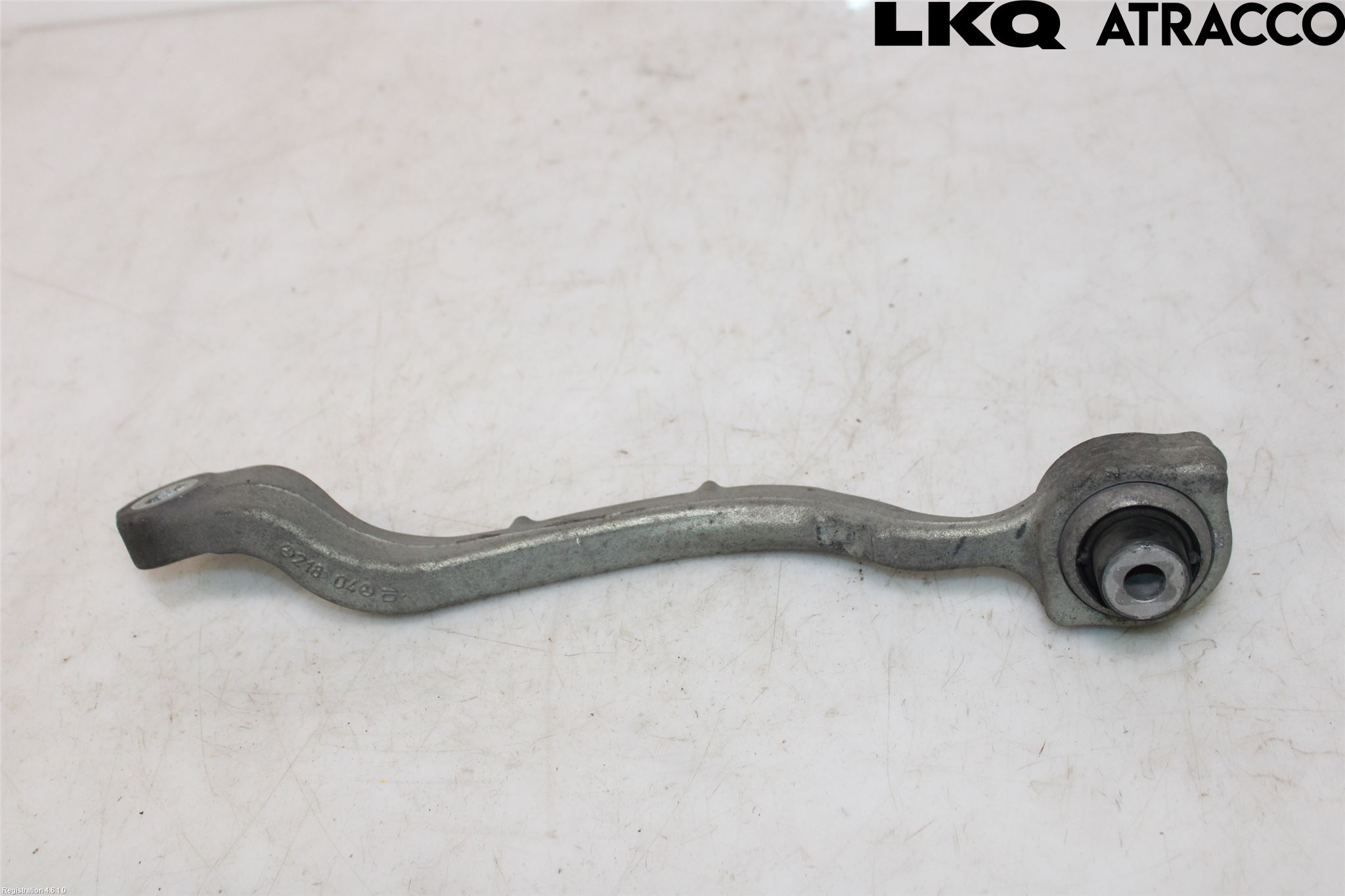 Mercedes-Benz MB CLS (C218/X218) 11-17 Bärarm Fram Undre Hö