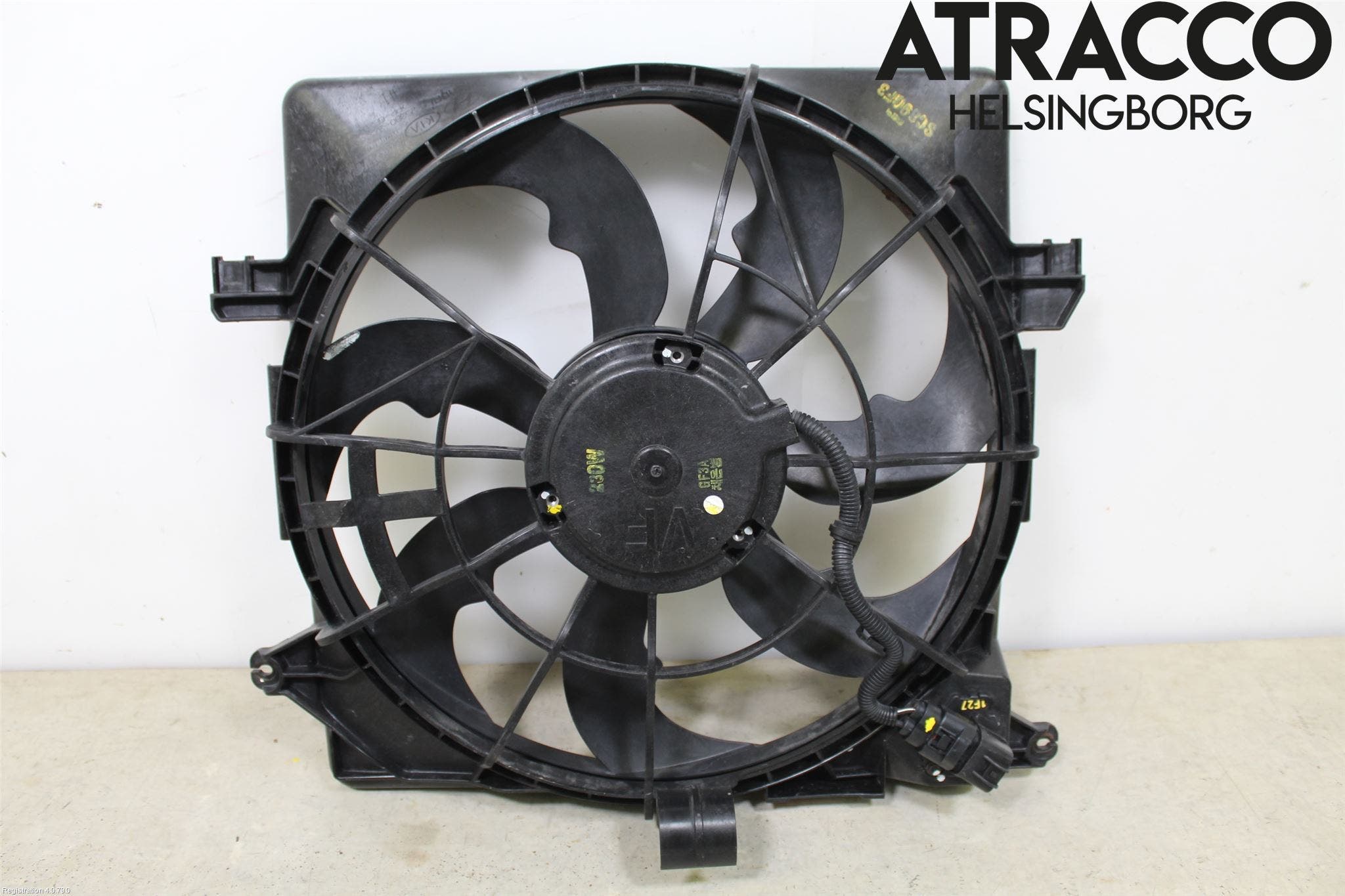 Hyundai i40 08-15 Kylfläkt El