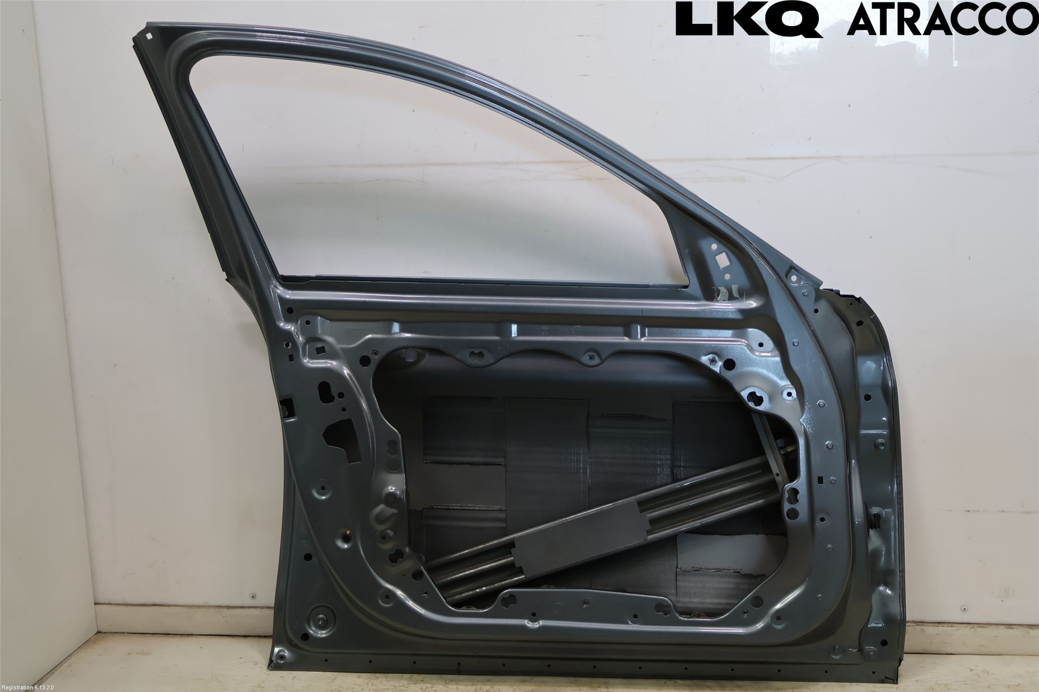BMW 5 G30/G31/F90 17-23 Dörr Fram Vänster