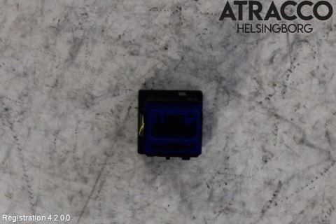 Toyota RAV4 19- Strömställare Elruta