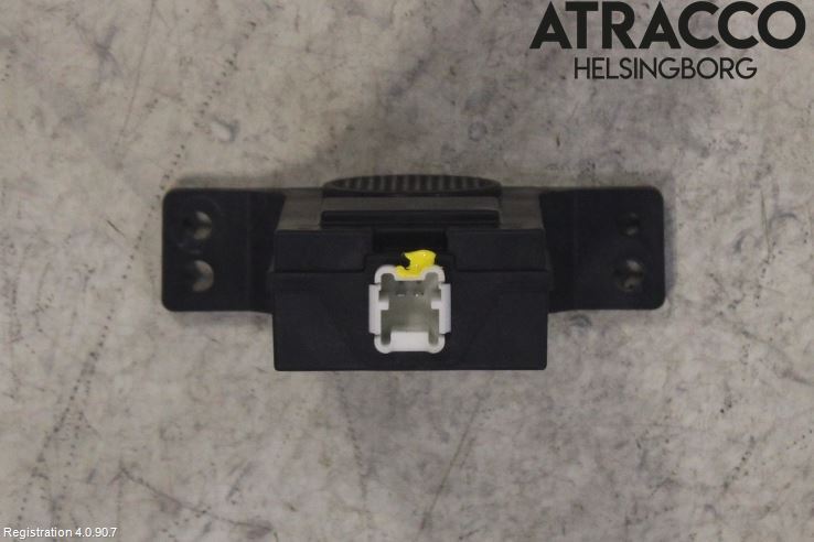 Nissan LEAF 11-17 Högtalare