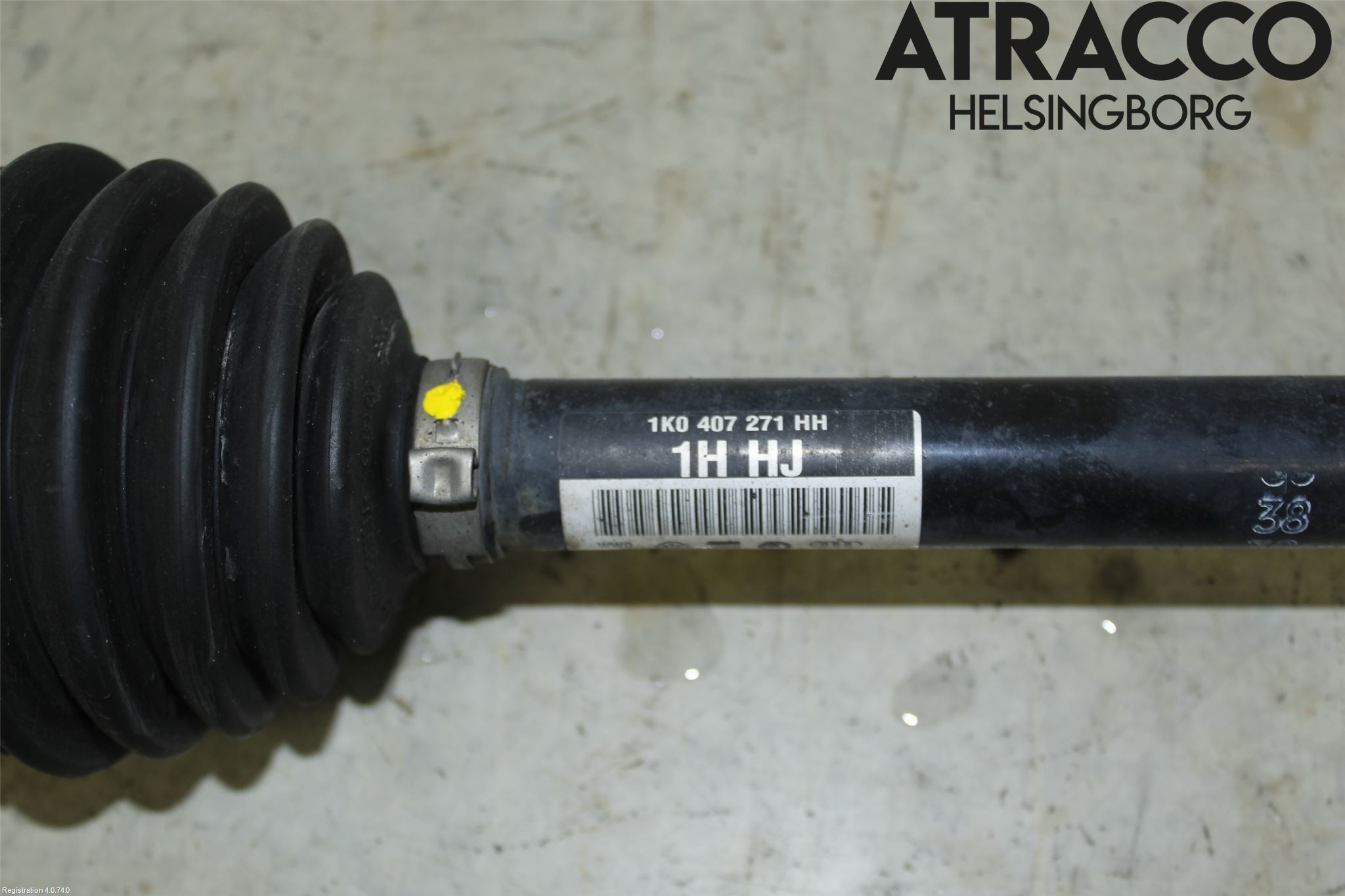 Volkswagen VW PASSAT 11-14 Drivaxel Fram Vänster