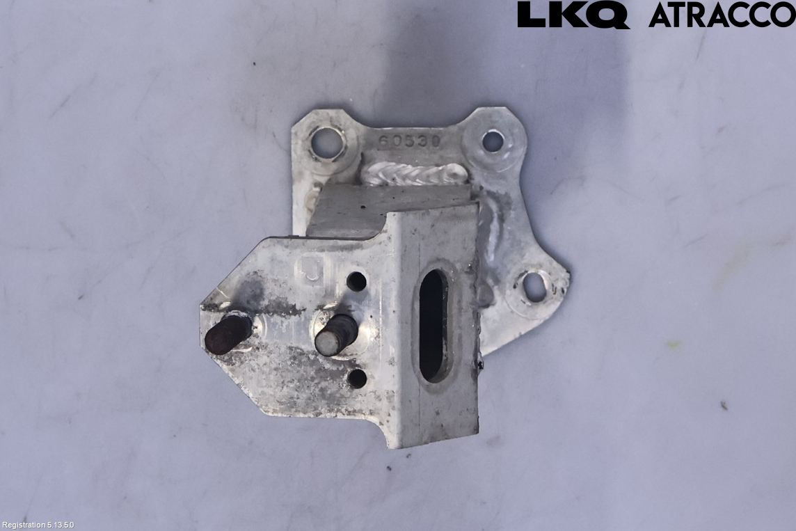 Toyota PRIUS (ZVW50) 16-21 Stötfångarbärjärn Fram