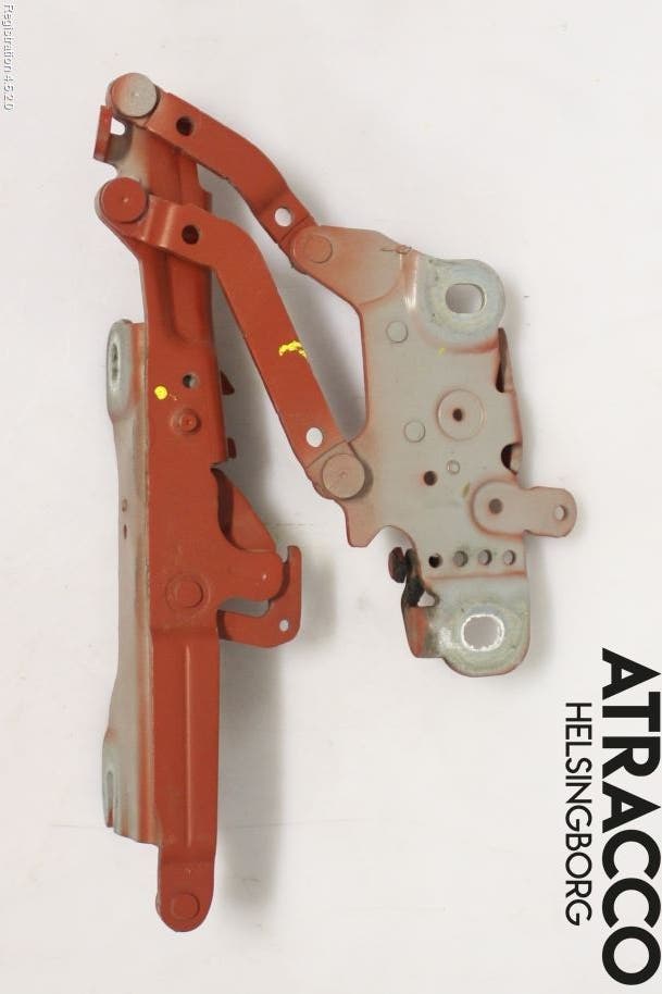 BMW 1 F20/F21 11-19 Huvgångjärn