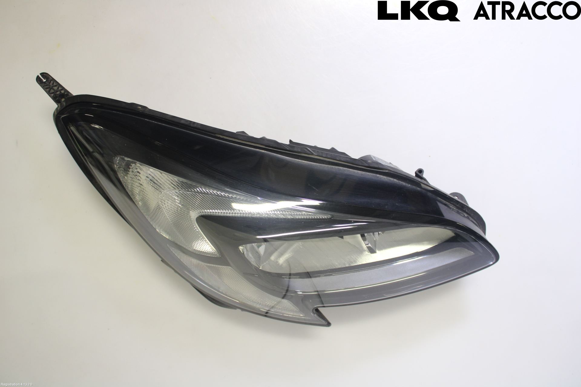 Opel CORSA E 15-19 Strålkastare Höger