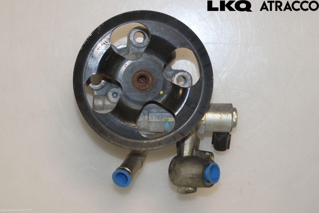 Toyota HILUX 16- Styrservopump