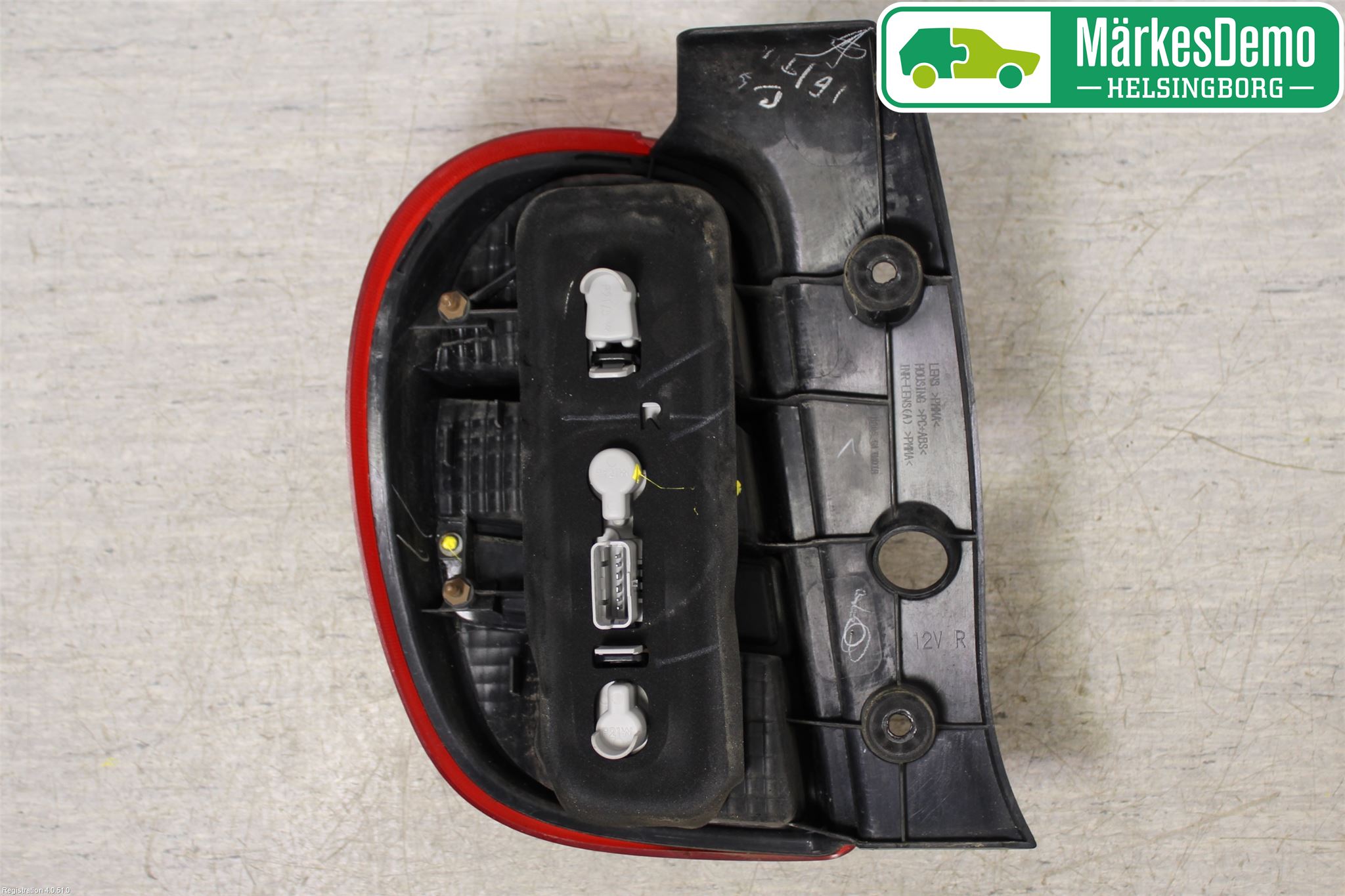 Nissan MICRA 11-16 Bakljus Höger