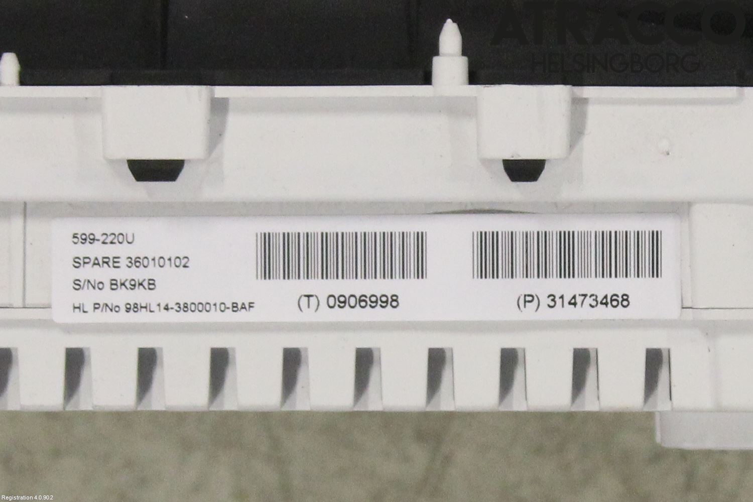 Volvo XC70 14-16 Instrument Komb