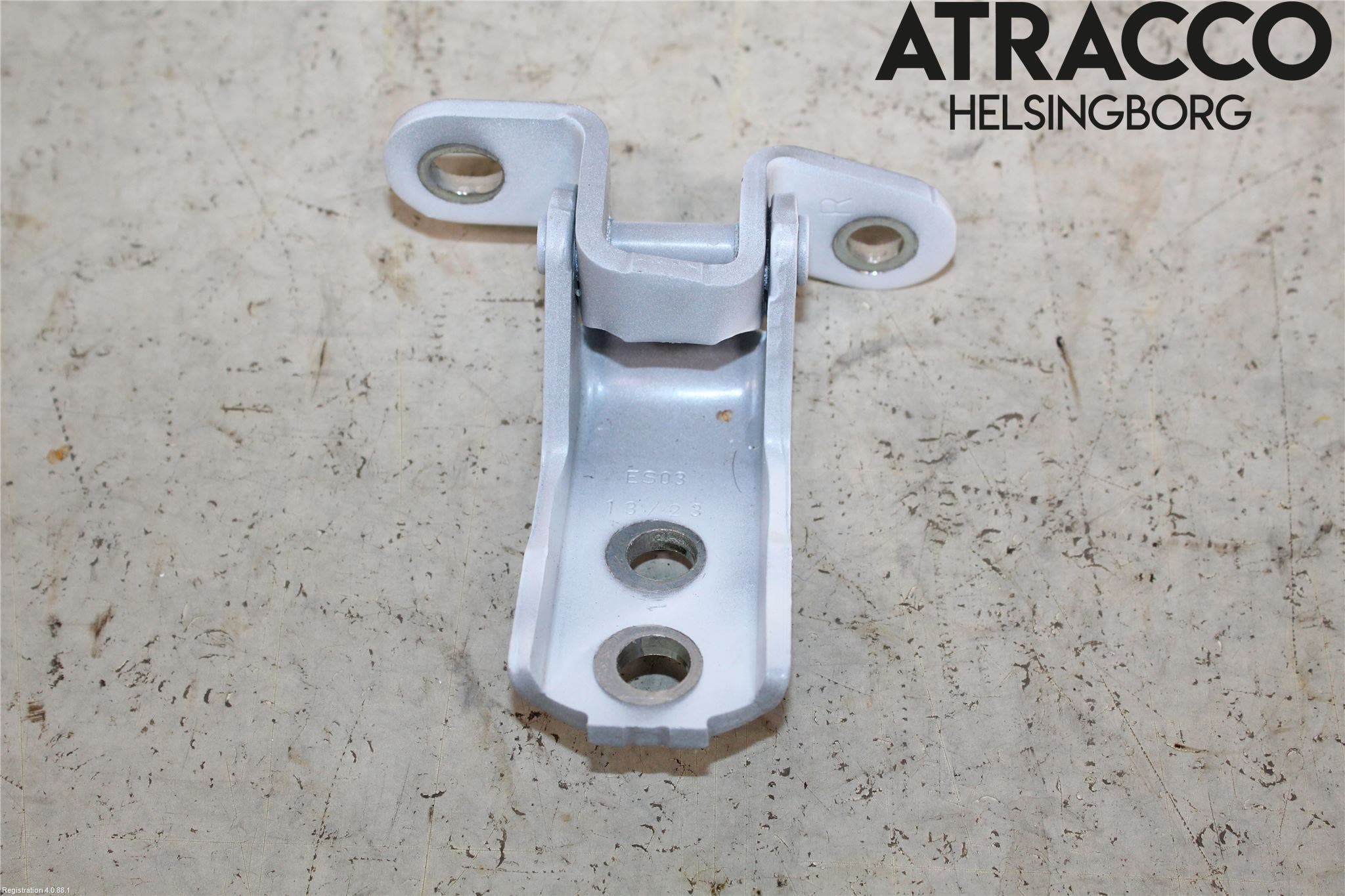 Toyota AYGO X AB70 22- Dörrgångjärn