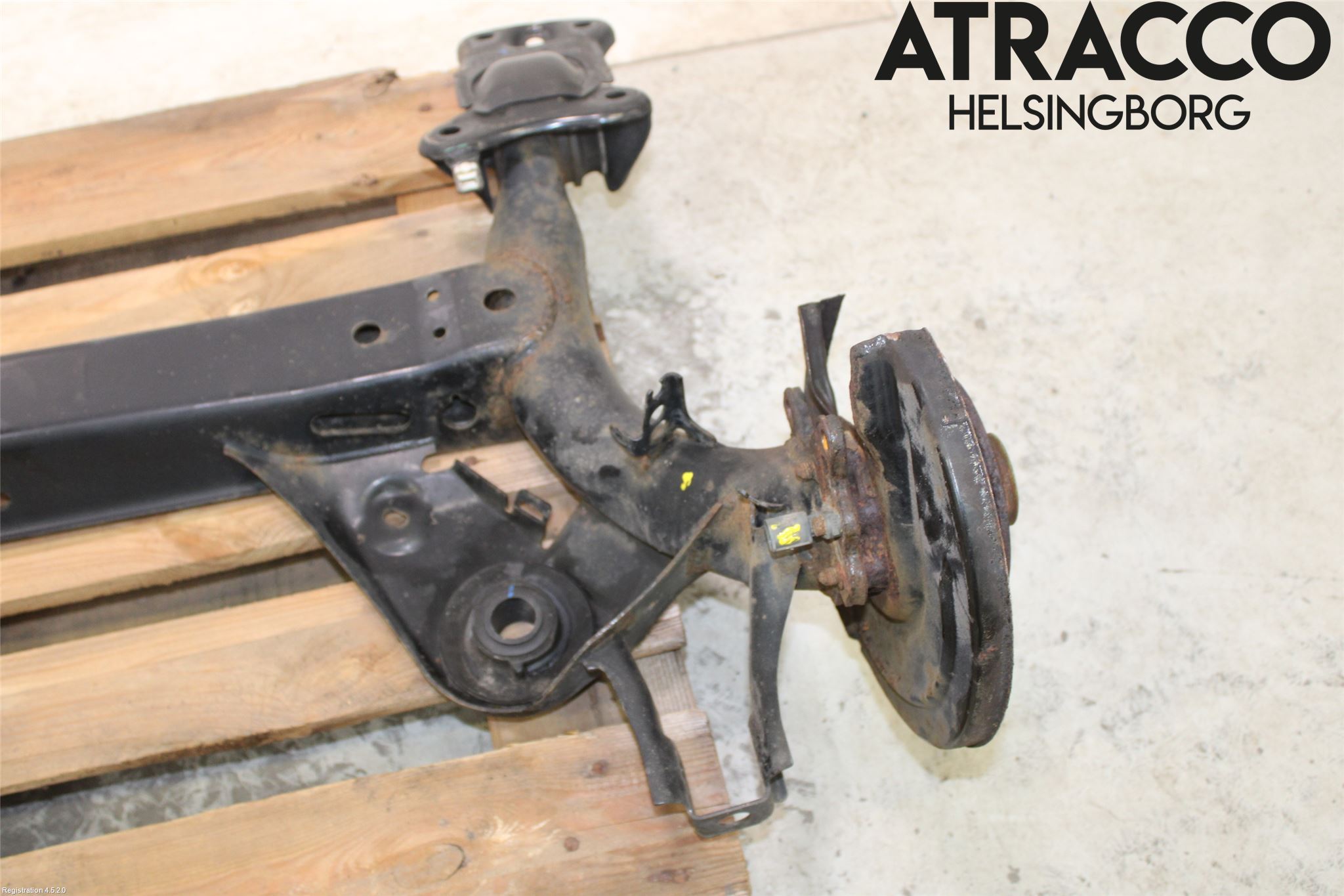 Volkswagen VW GOLF / E-GOLF VII 13-20 Bakaxel