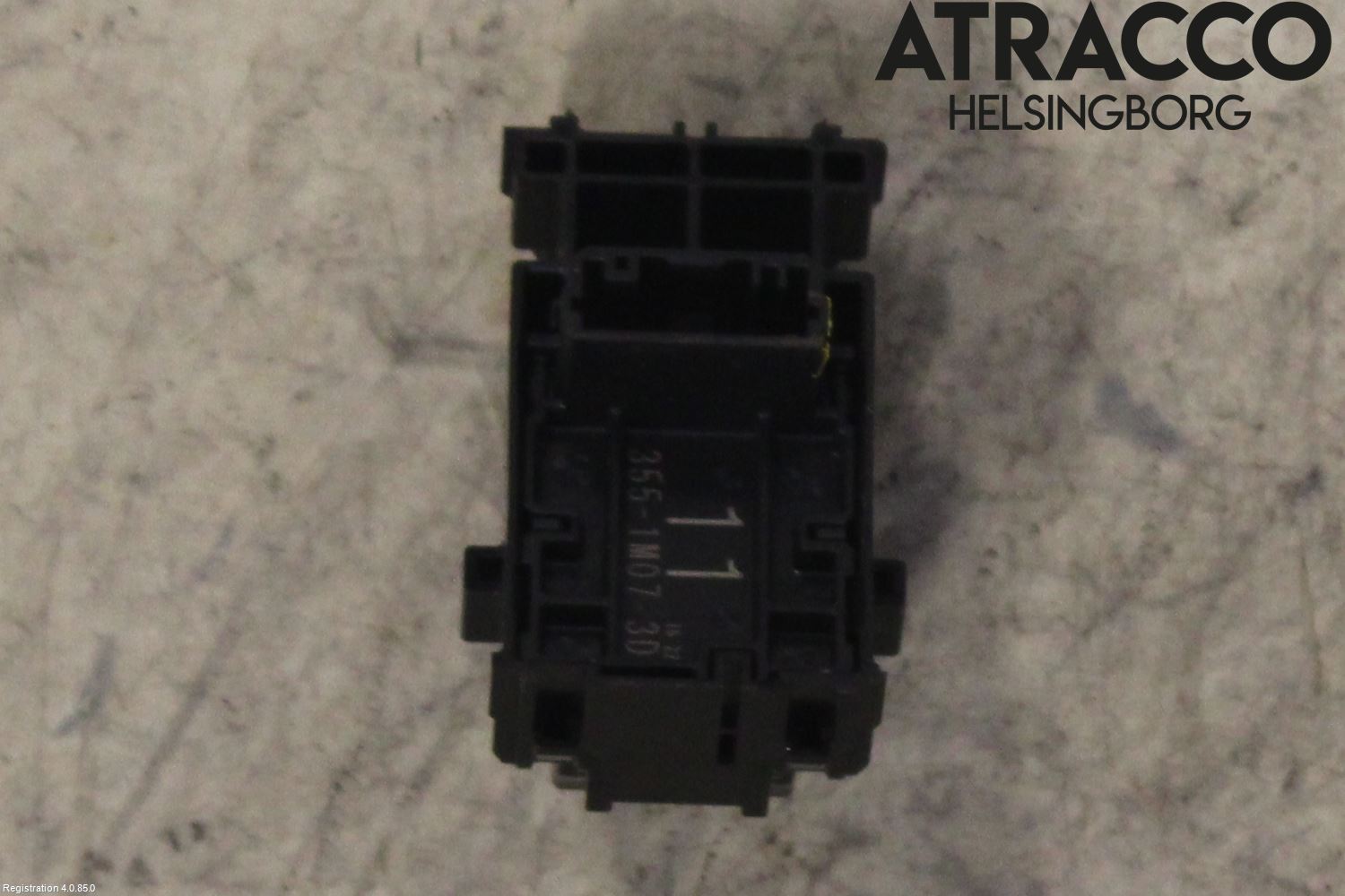 Toyota COROLLA 19- Strömställare Elhiss