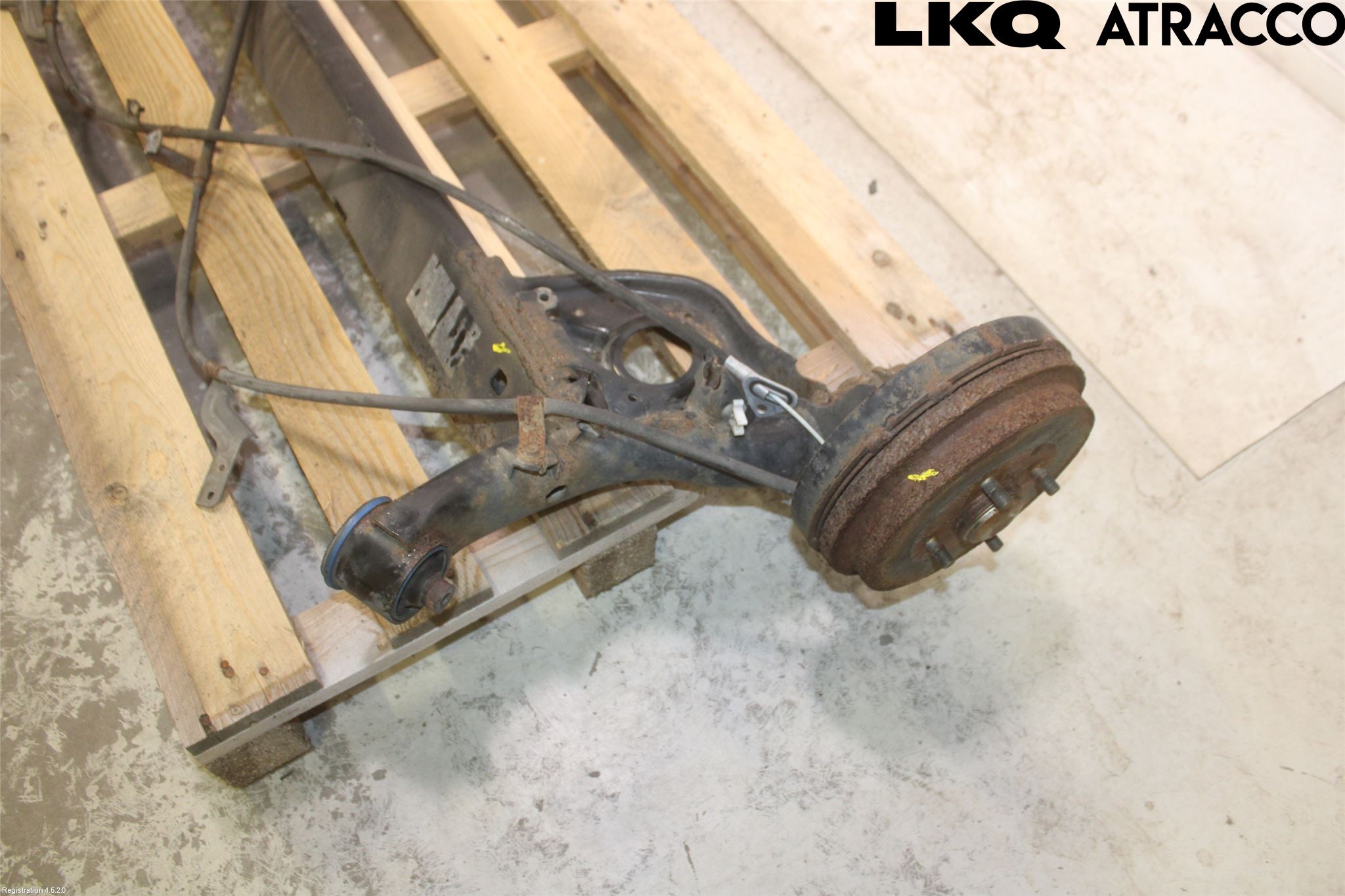 Nissan NOTE E12 14-20 Bakaxel