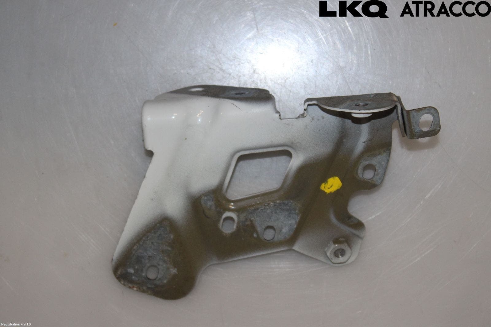 Opel COMBO D 12-18 Skärmfäste Fram Vä