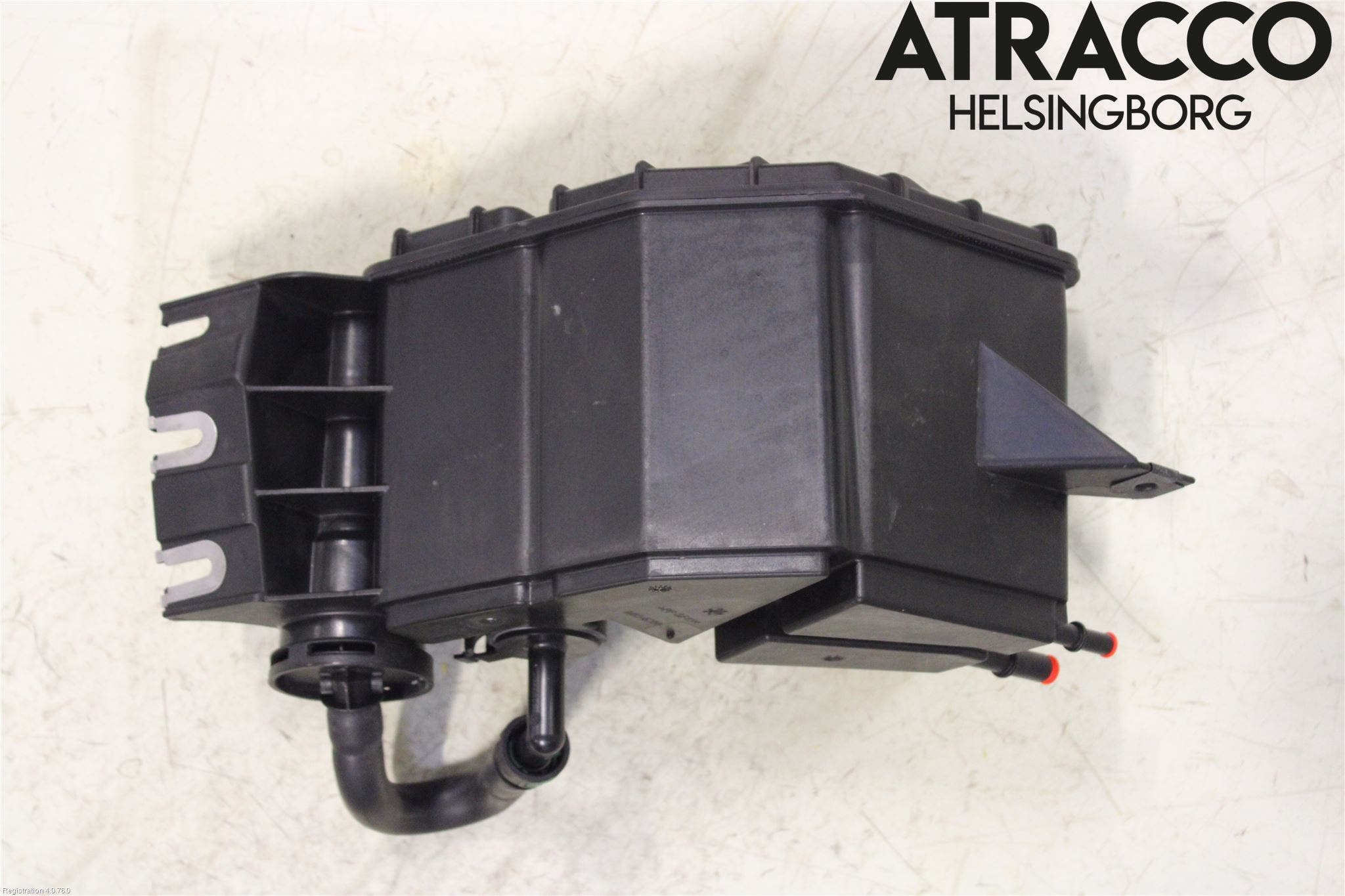 Alfa STELVIO 17- Bränsle Kolkanister