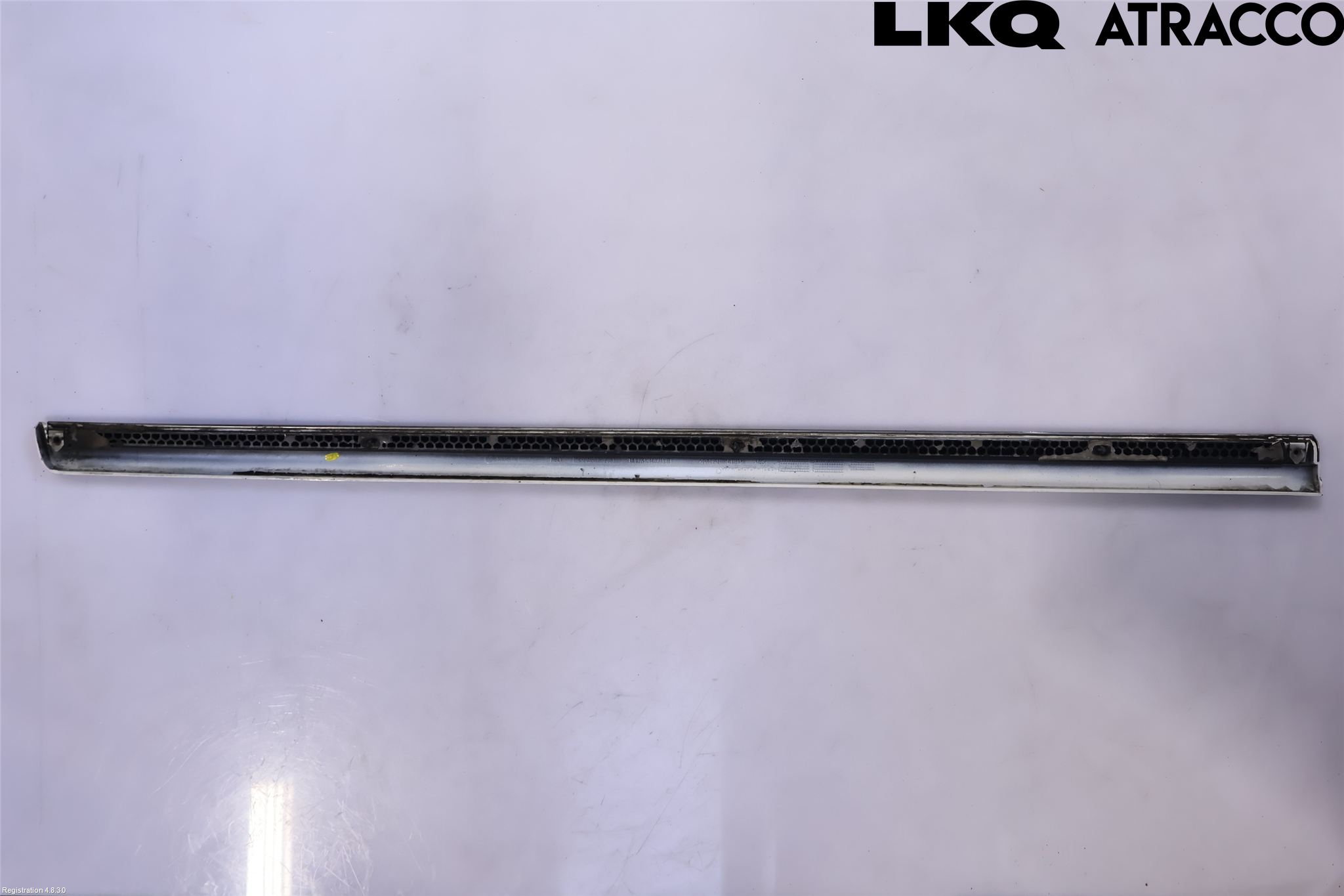 Volkswagen VW PASSAT 11-14 Dörr Dekorlist Fram Hö