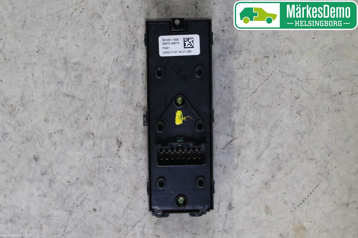 Hyundai i30 PD 17- Strömställare Elhiss