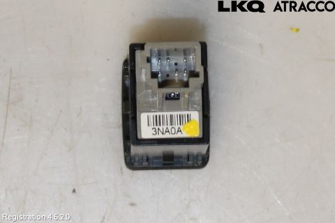 Nissan LEAF 11-17 Strömställare Övrigt