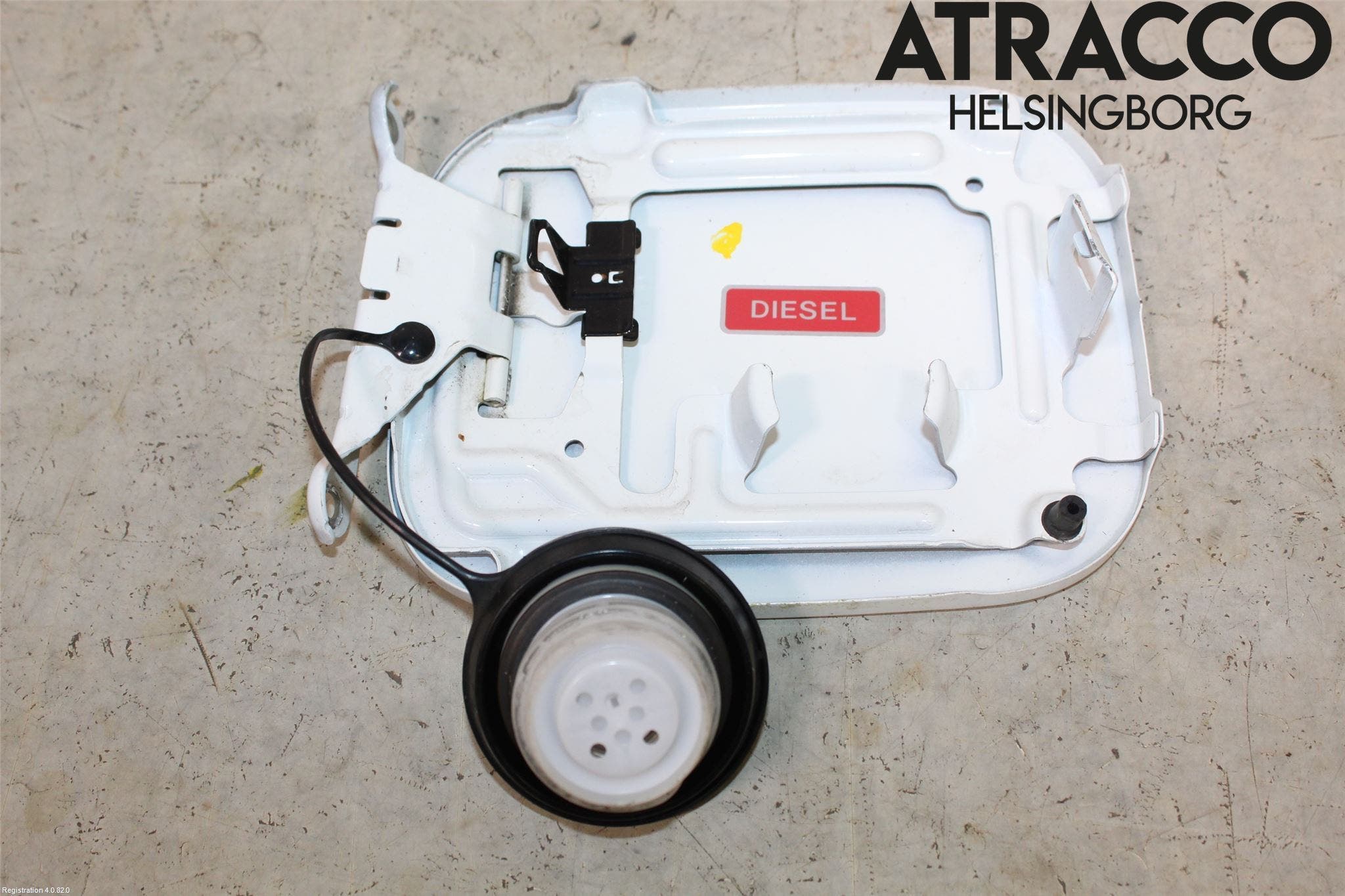 Nissan QASHQAI 14-17 Tanklucka