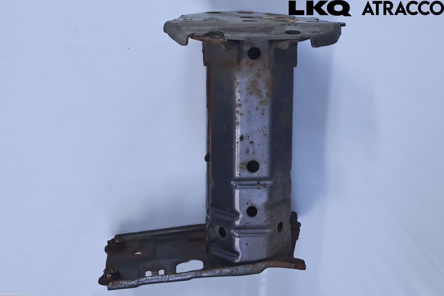 Toyota AVENSIS 09-15 Stötfångarbärjärn Bak