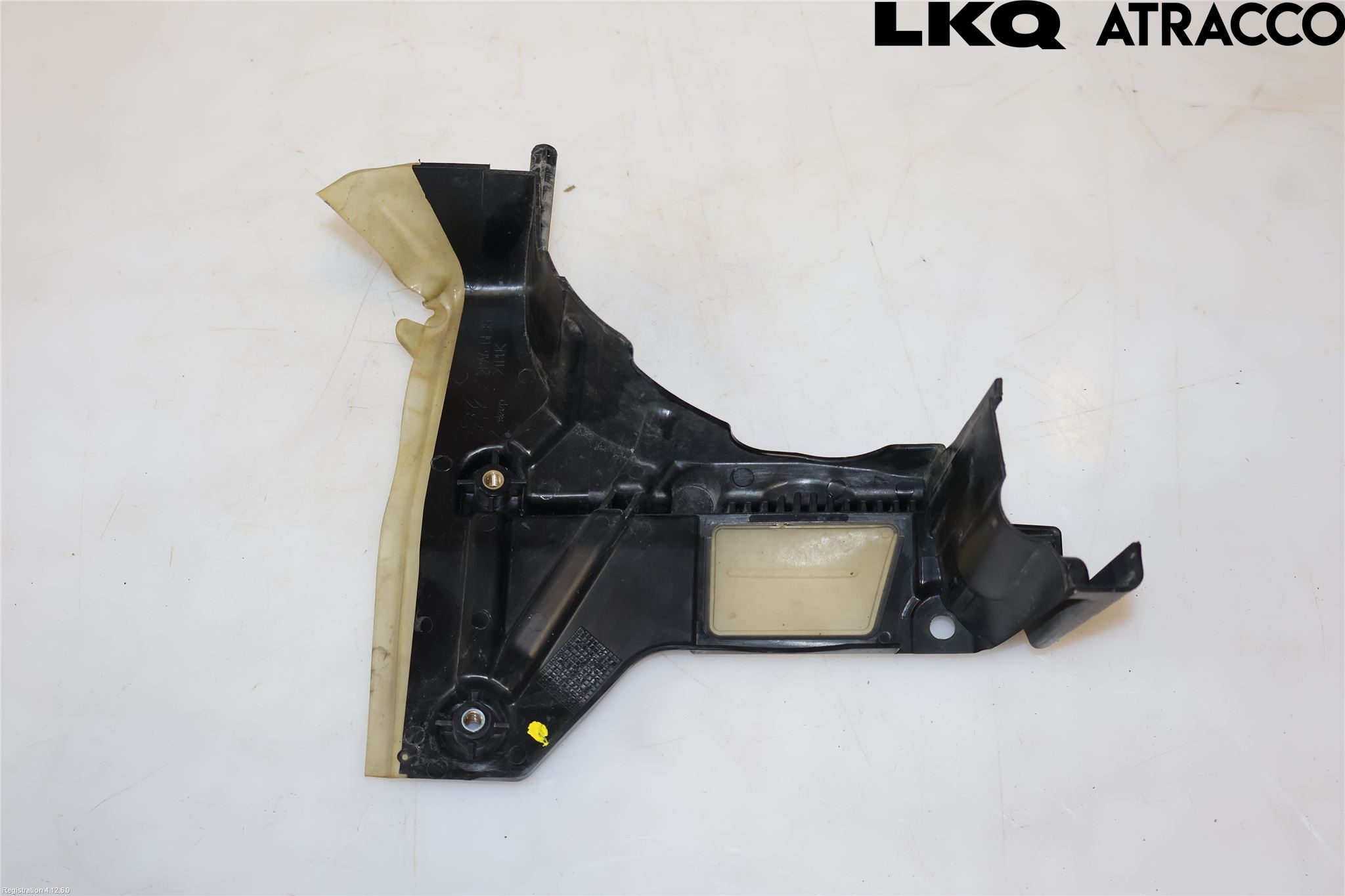 Toyota PROACE II 16- Täckplast Front