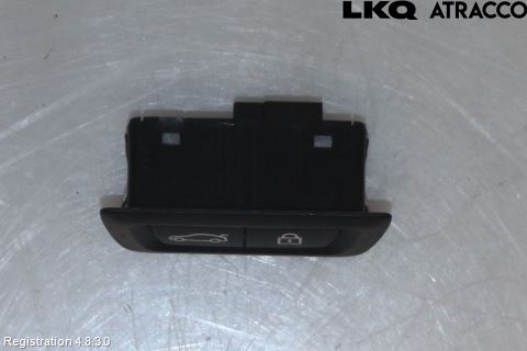 BMW 5 F10/F11/F18 09-17 Strömställare Baklucka