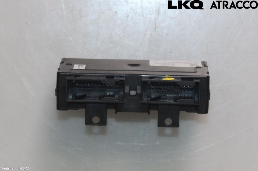 BMW 1 F40 19- Ac Styrenhet Ac Manöveren