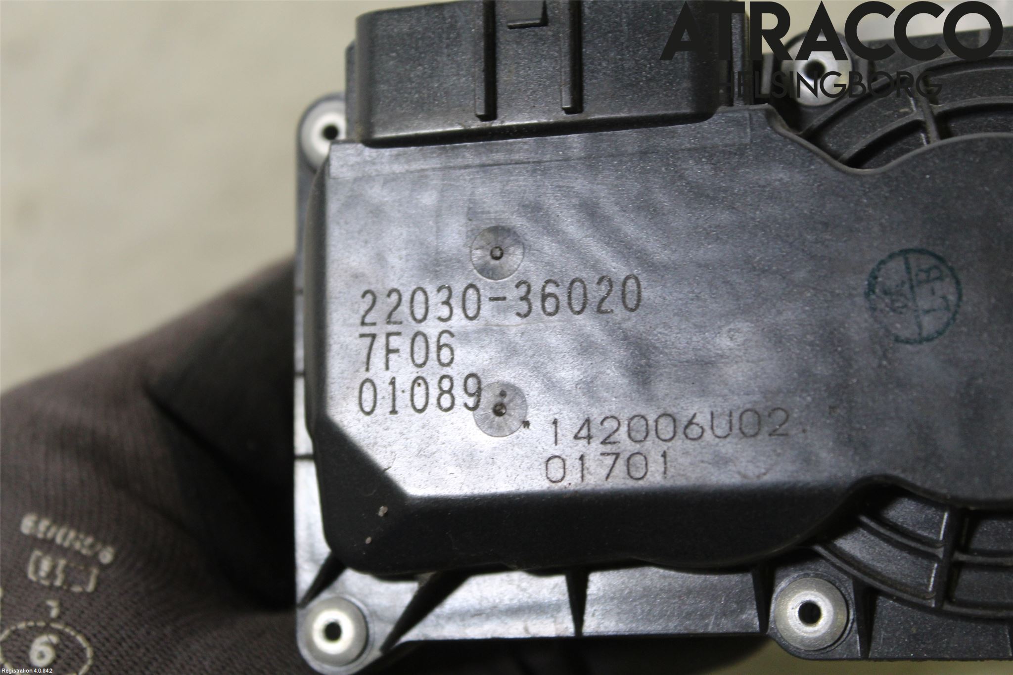 Toyota RAV4 13-18 Injspjällhus