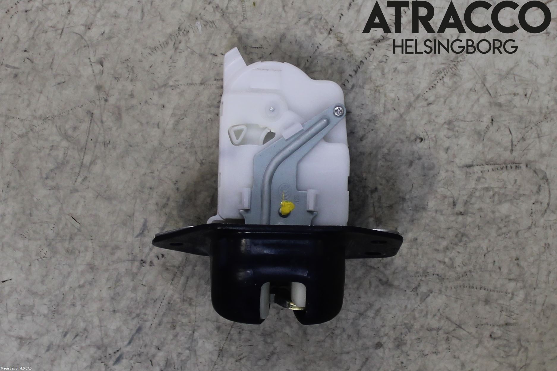 Nissan JUKE 14-19 Låskista Baklucka