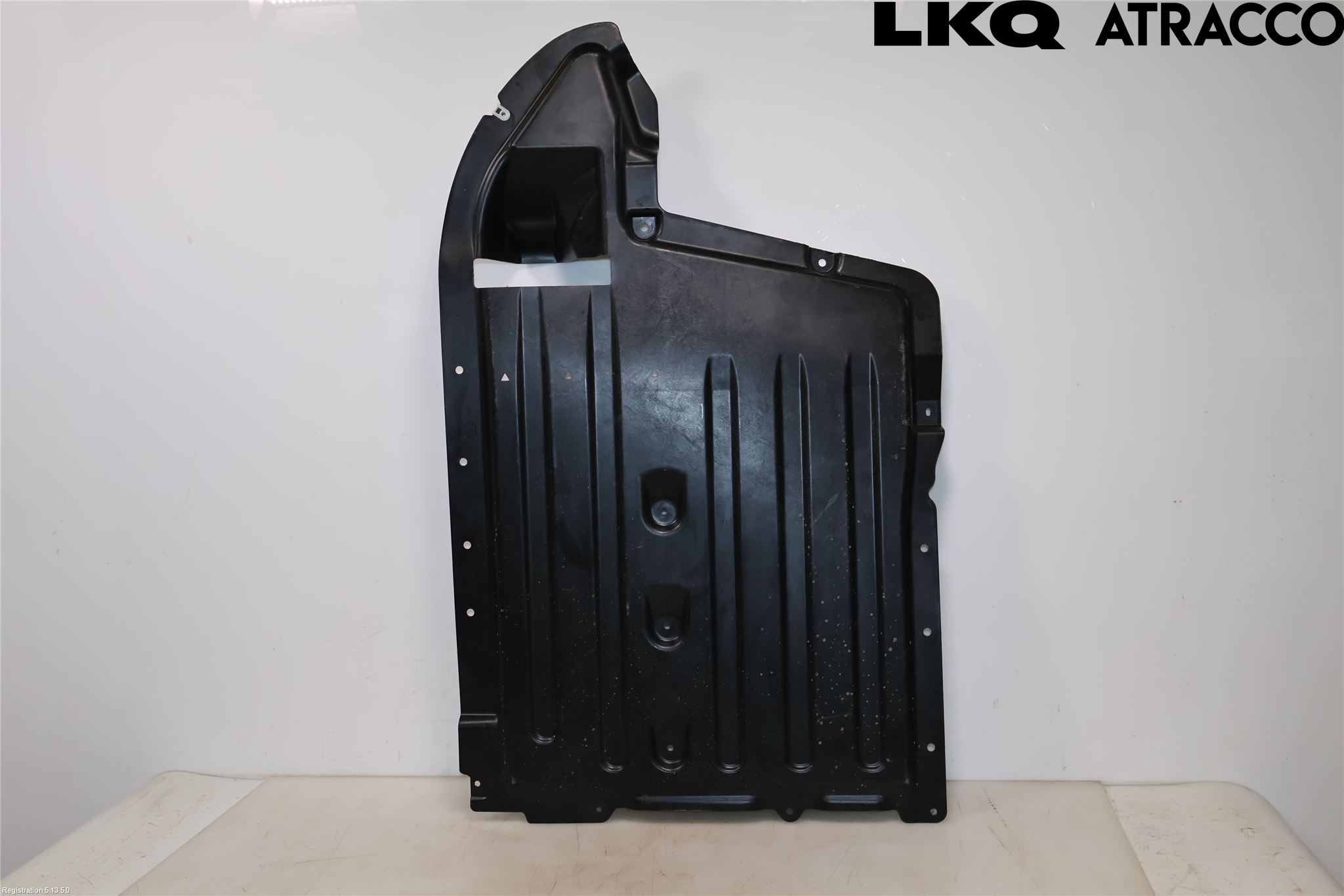 BMW X5 G05 18- Hasplåt Plåt-Plast
