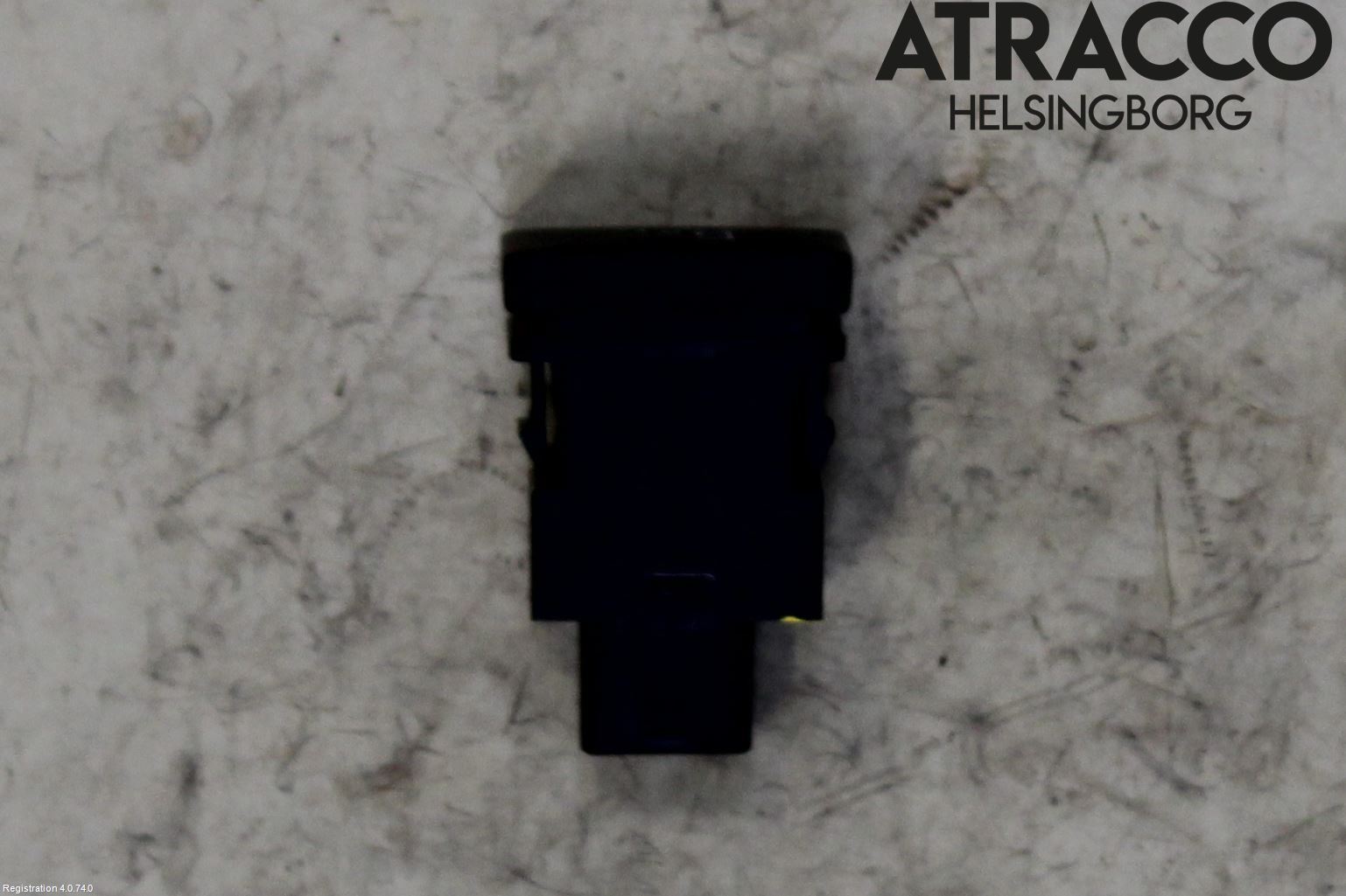 Mitsubishi OUTLANDER 13-21 Strömställare Övrigt