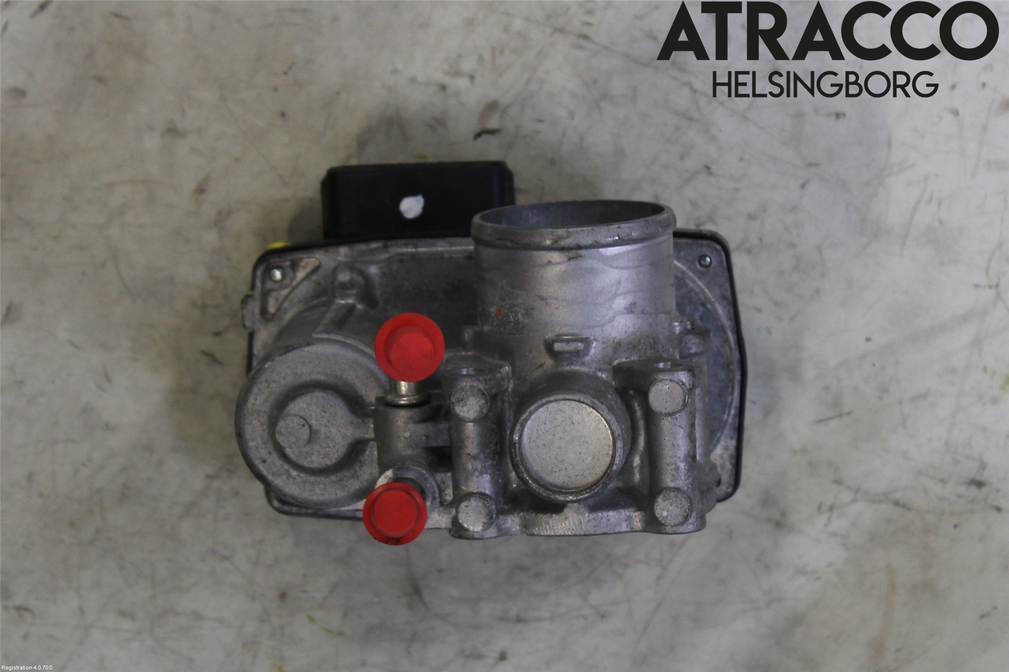 Mitsubishi SPACE STAR 13- Injspjällhus