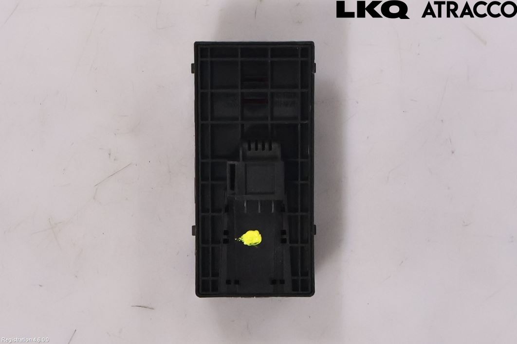 Audi A8/S8 4H 10-17 Strömställare Elhiss