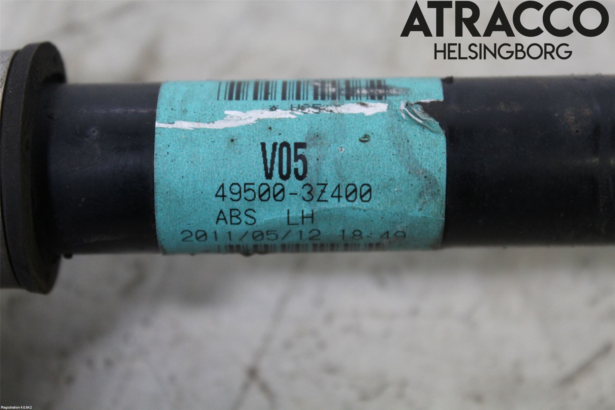 Hyundai i40 08-15 Drivaxel Fram Vänster