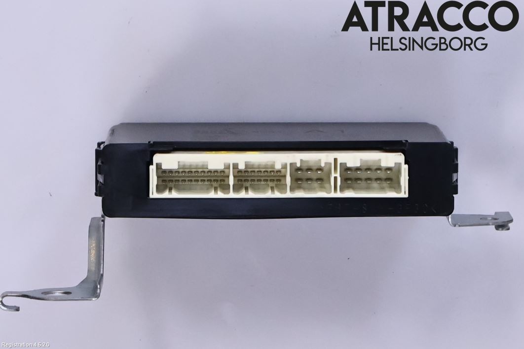 Toyota COROLLA CROSS XG10 22- Styrenhet Baklucka