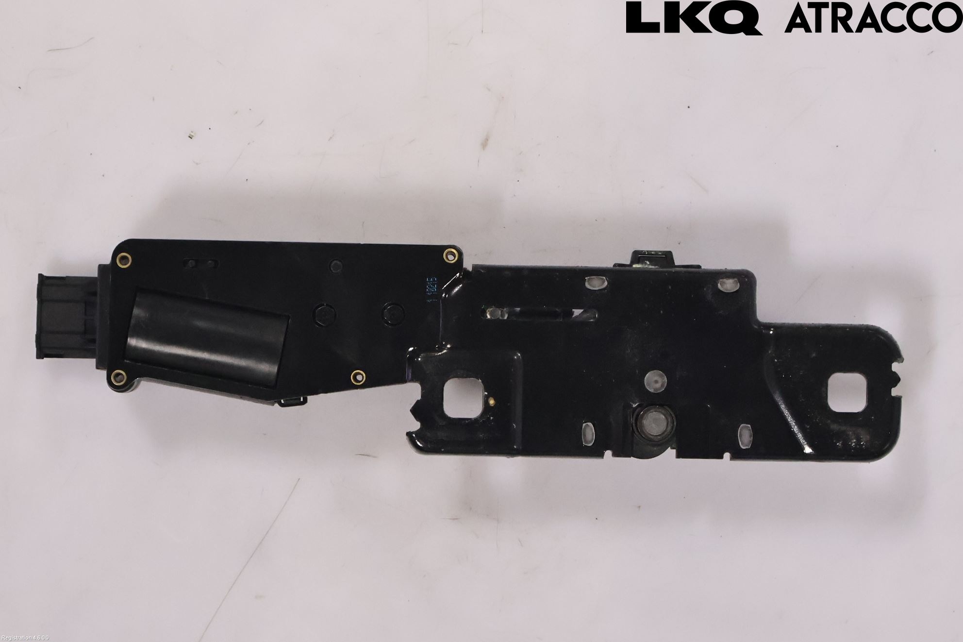 Audi A8/S8 4H 10-17 Låskista Baklucka