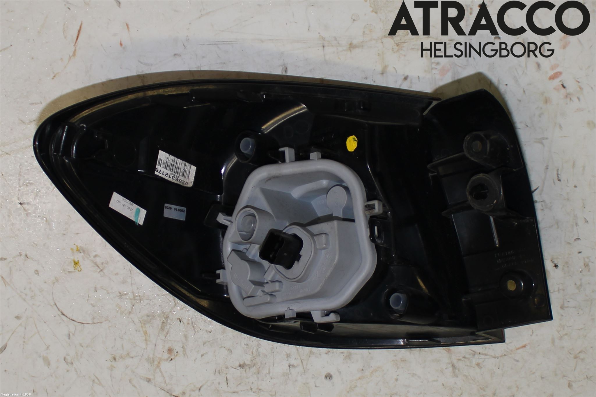 Renault CAPTUR 13-19 Bakljus Höger