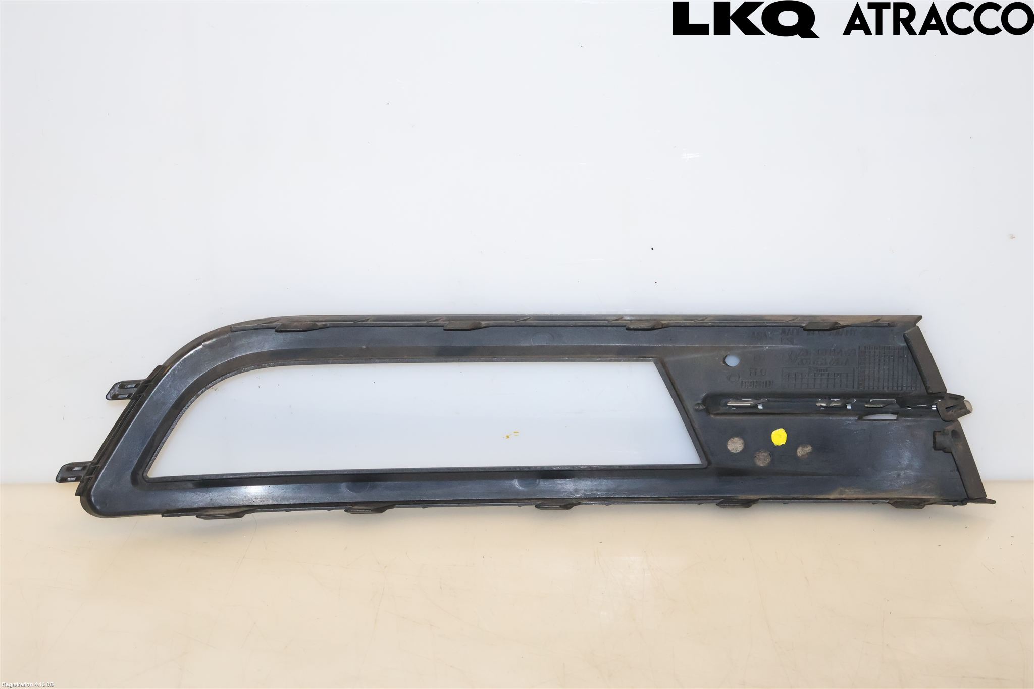 Volkswagen VW PASSAT 15-19 Dimljussarg Fram