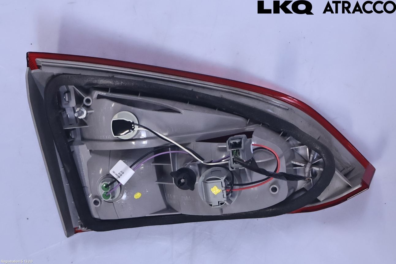 Ford FOCUS 15-18 Bakljus Lucka Hö