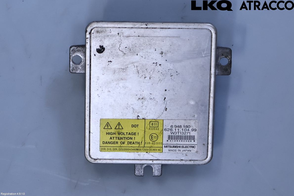 Volvo XC70 08-13 Styrenhet Strålkastare