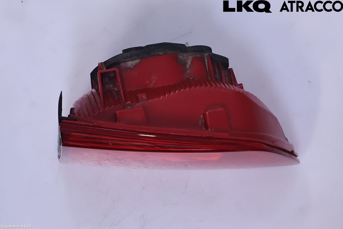 Volkswagen VW TOURAN 10-15 Bakljus Lucka Vä