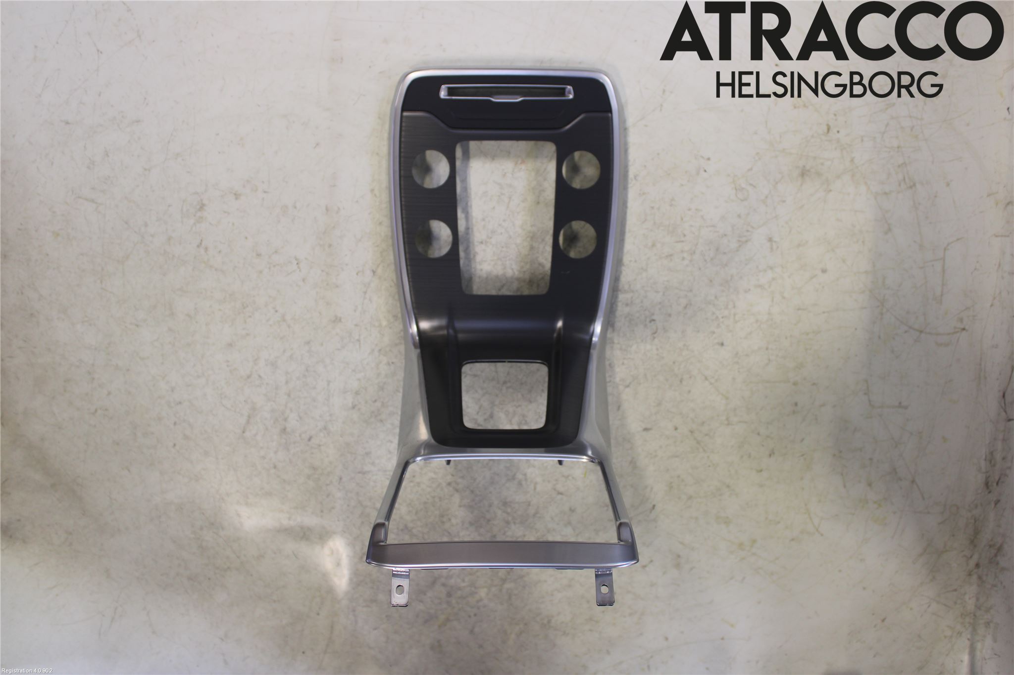 Volvo XC70 14-16 Instrumentkonsoll Mitt