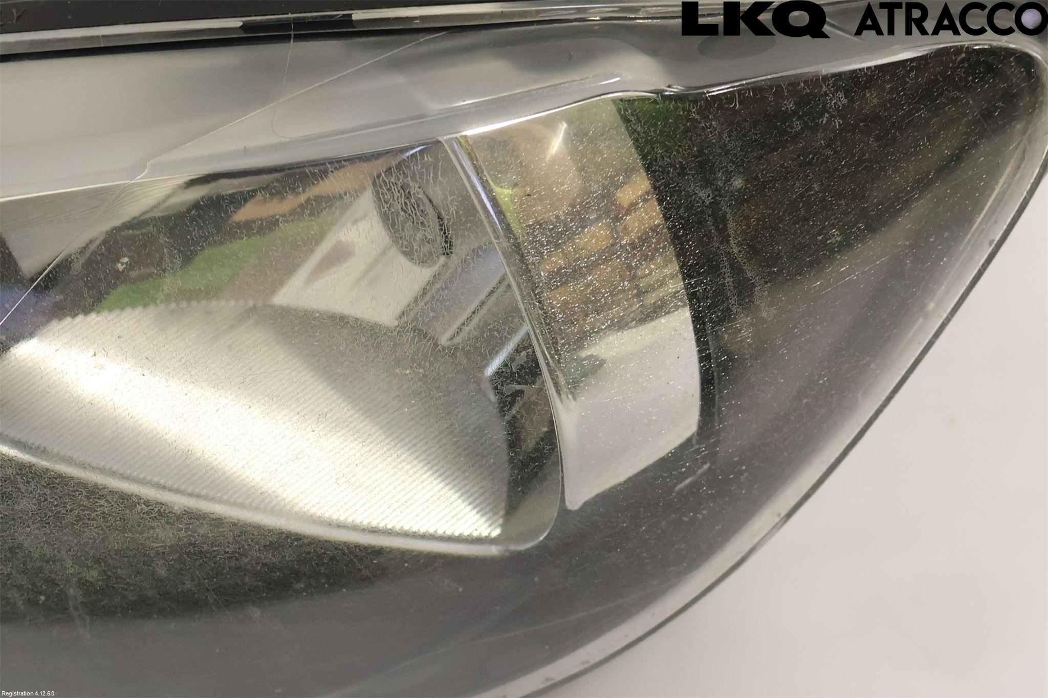 Volkswagen VW CADDY 11-15 Strålkastare Vänster